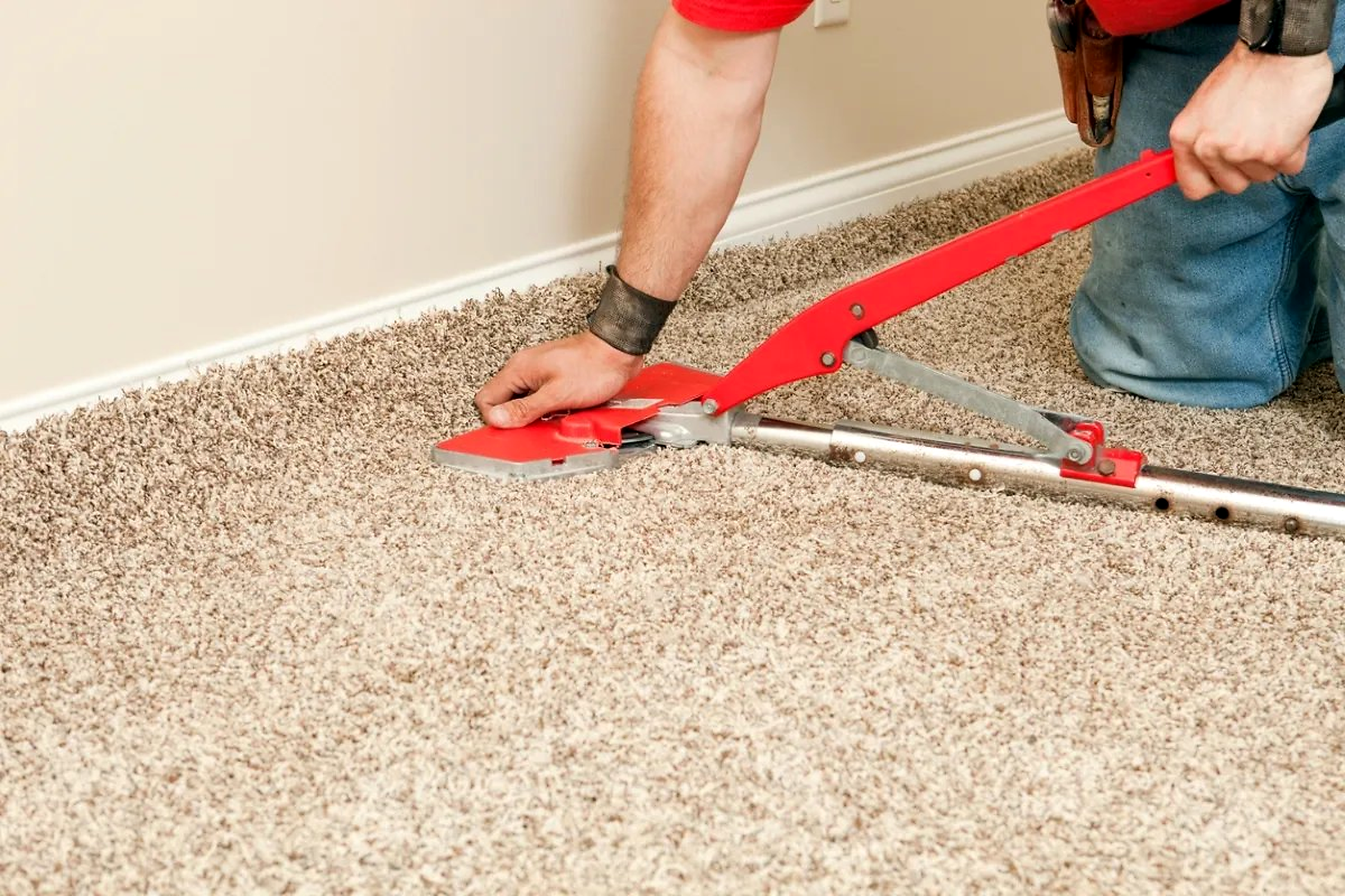 Carpet Stretching and Installation